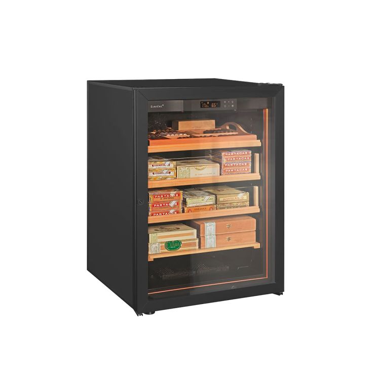 Cigar humidor