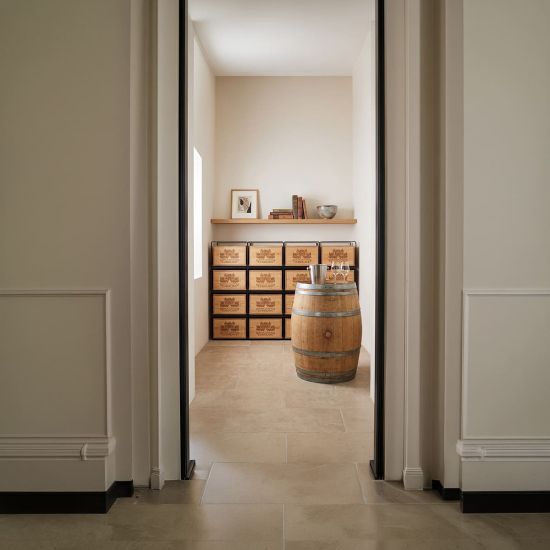 Pull-out storage for wine cases - from 24 bottles