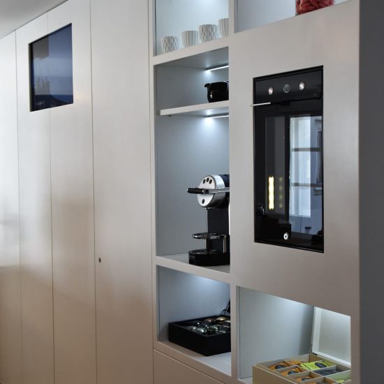 2-bottle wine bar - brings wine to the correct temperature and preserves open bottles 2-bottle wine bar - brings wine to the correct temperature and preserves open bottles