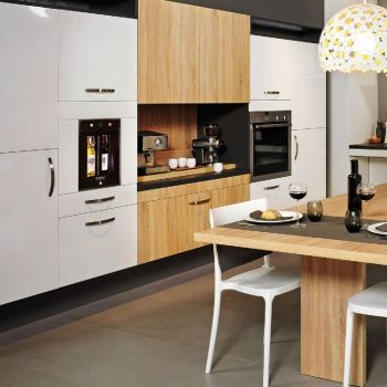 2-bottle wine bar - brings wine to the correct temperature and preserves open bottles 2-bottle wine bar - brings wine to the correct temperature and preserves open bottles