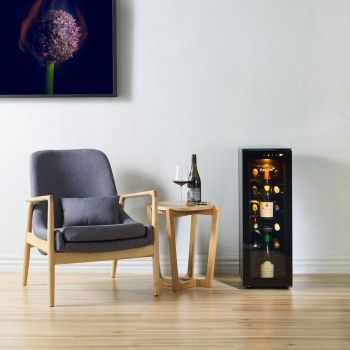 12-bottle wine bar - brings wine to the correct temperature and preserves open bottles 12-bottle wine bar - brings wine to the correct temperature and preserves open bottles