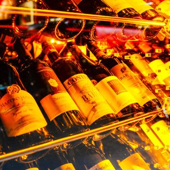 Professional double-door refrigerated wine display cabinet, single temperature, 180 bottles - ShowCave
