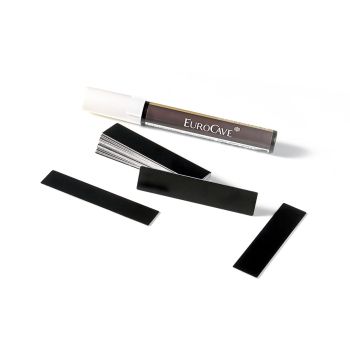 Erasable white marker pen with 20 reusable aluminium bottle identification support strips Erasable white marker pen with 20 reusable aluminium bottle identification support strips