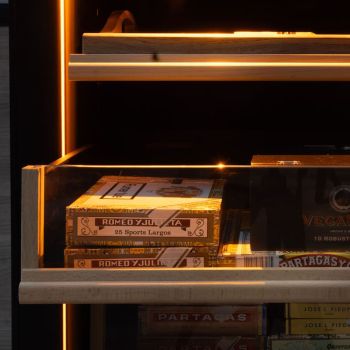 Sliding storage drawer for cigar humidor Sliding storage drawer for cigar humidor