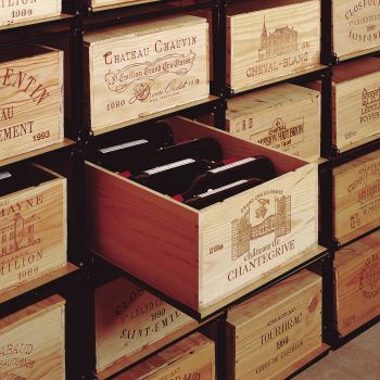 Storage system for 12-bottle wine cases Storage system for 12-bottle wine cases