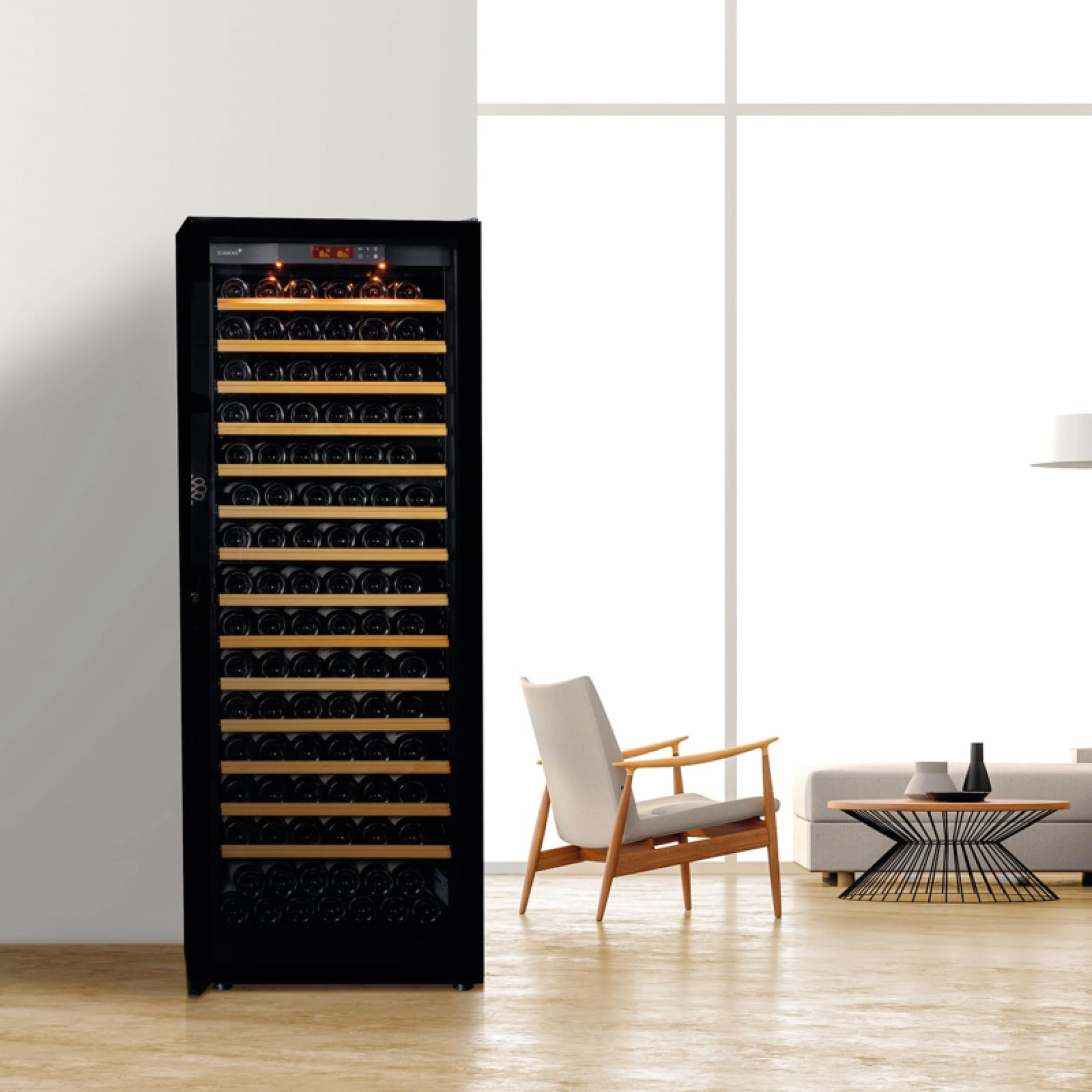 Wine cabinet 1 temperature EuroCave