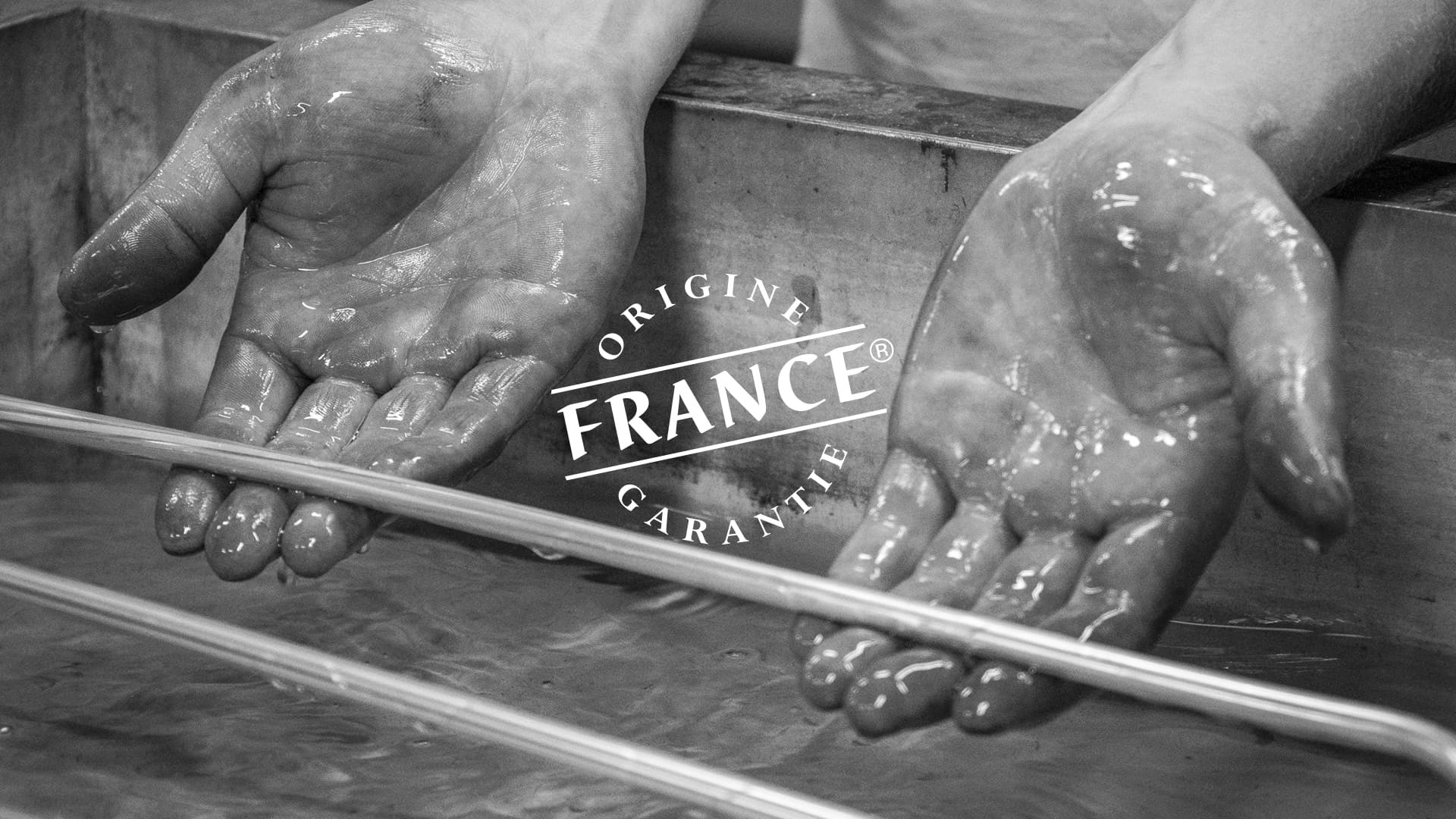 Made in France - Only the Origine France Garantie label certifies production in France. - Obtained in 2012 by EuroCave Made in France - Only the Origine France Garantie label certifies production in France. - Obtained in 2012 by EuroCave