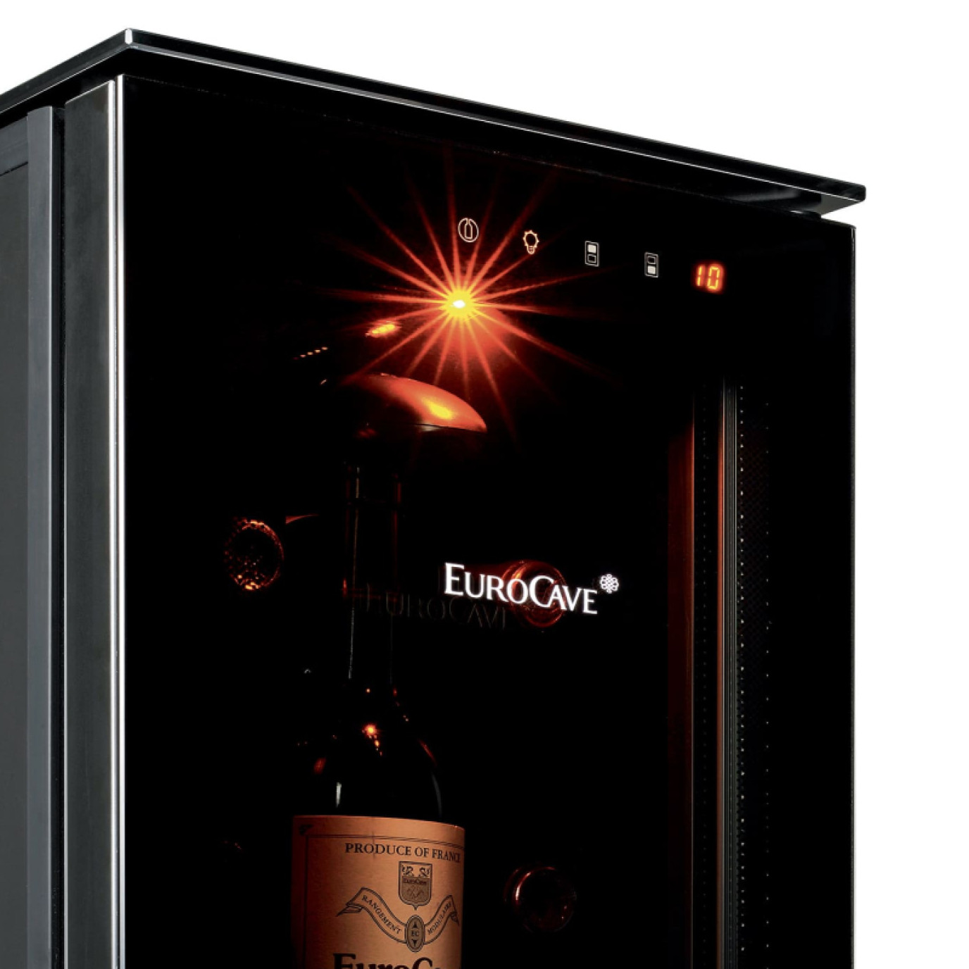 The soft amber light of the Tête à Tête wine bar highlights your beautiful bottles. Tête à Tête EuroCave The soft amber light of the Tête à Tête wine bar highlights your beautiful bottles. Tête à Tête EuroCave