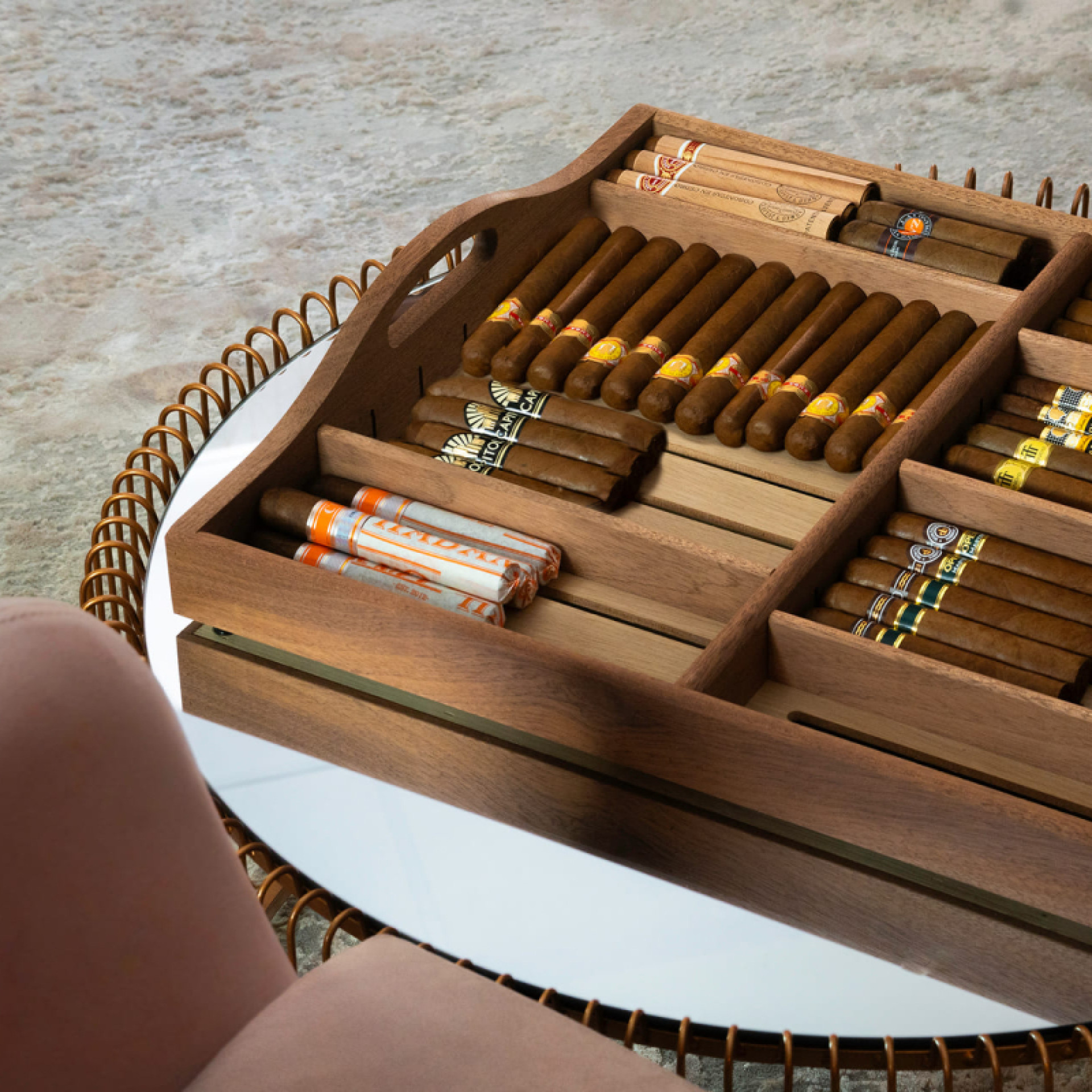 Sliding shelf and removable cigar serving tray. A beautiful presentation of cigars to share with your guests.