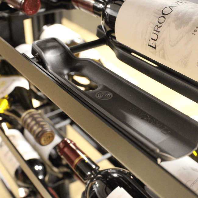 Individual wine bottle support, adjustable and anti vibration, compatible with EuroCave wine cabinet shelves.