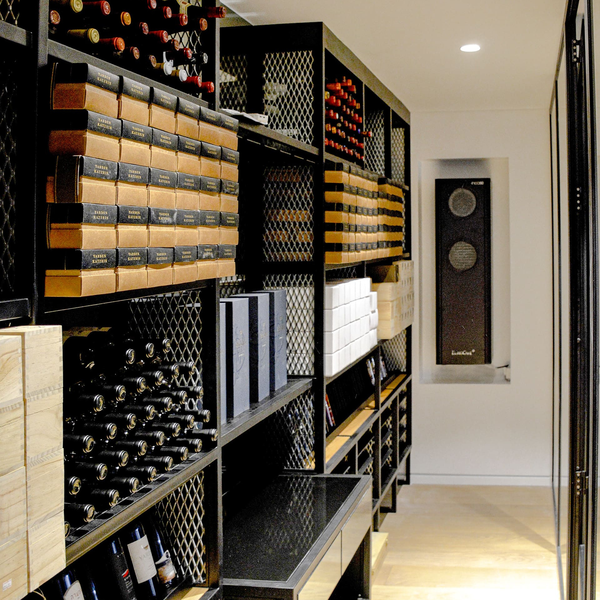 Wine Cellar Air Conditioner Inoa collection EuroCave